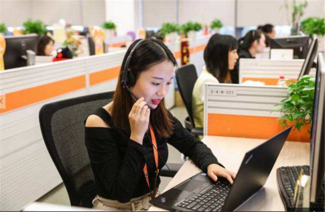 小鲸云呼企业话务呼叫中心系统有哪些功能和优势