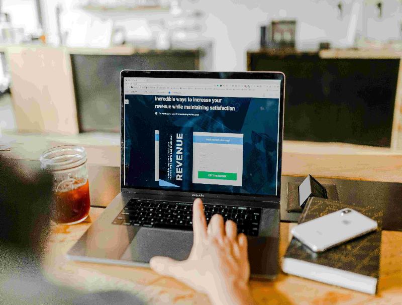 大模型训练数据合规性审查：跨境企业数据流转方案